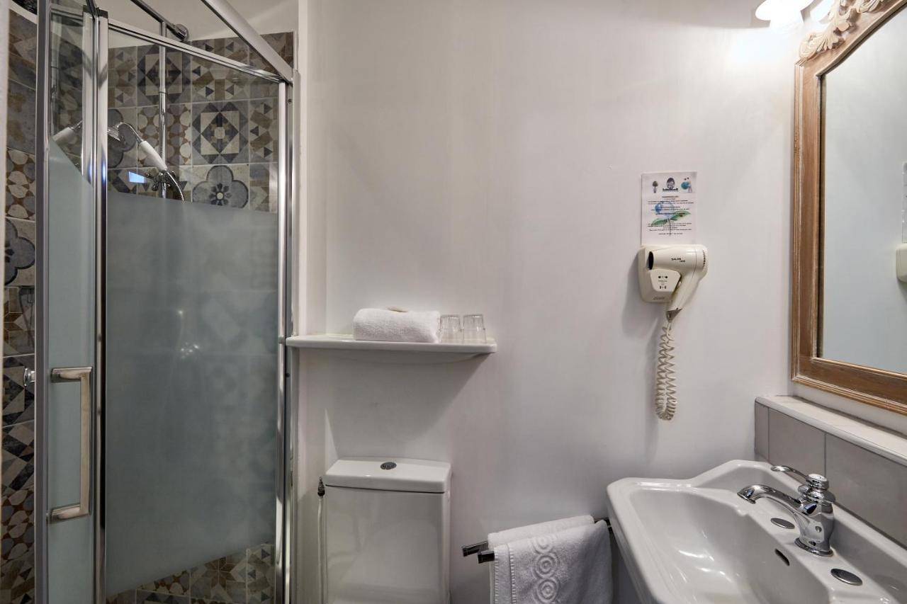 Hotel Saint Etienne *
